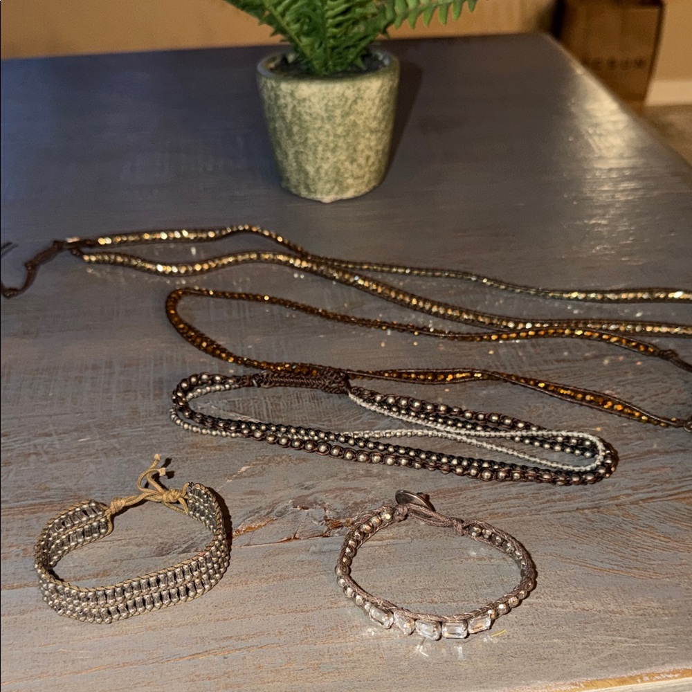 Elegant Beaded Bracelet Set - Picture 8 of 8